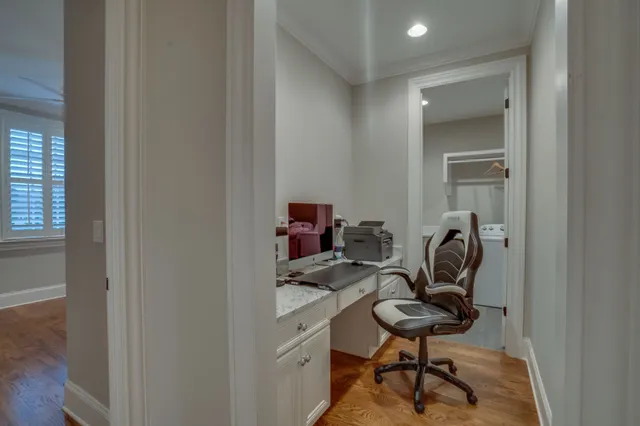 $9,995 | 2424 A Abbott Martin Road, Nashville, TN 37215