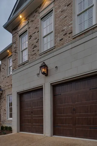 $9,995 | 2424 A Abbott Martin Road, Nashville, TN 37215