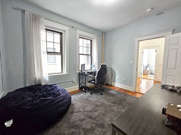 $519,000 | 1564 Commonwealth Avenue, Unit 5, Boston, MA 02135