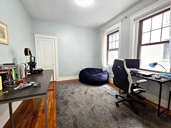 $519,000 | 1564 Commonwealth Avenue, Unit 5, Boston, MA 02135