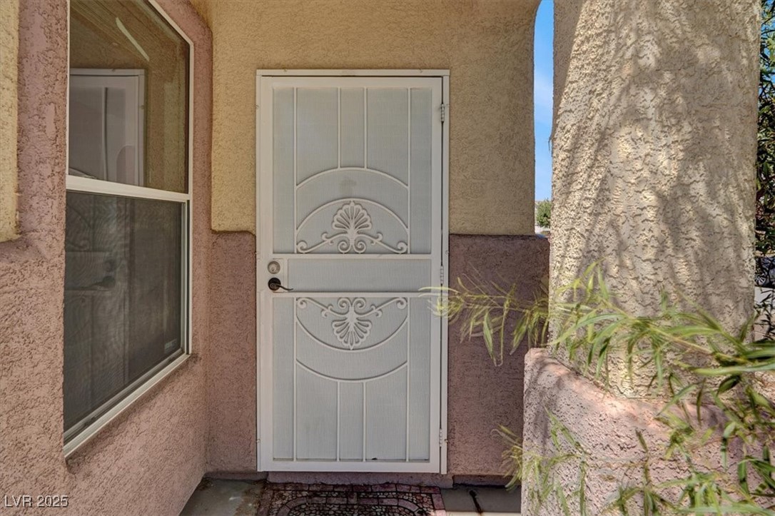 471 Groft Way Henderson, NV 89015 - Photo 3 of 21 Gallery Image 3
