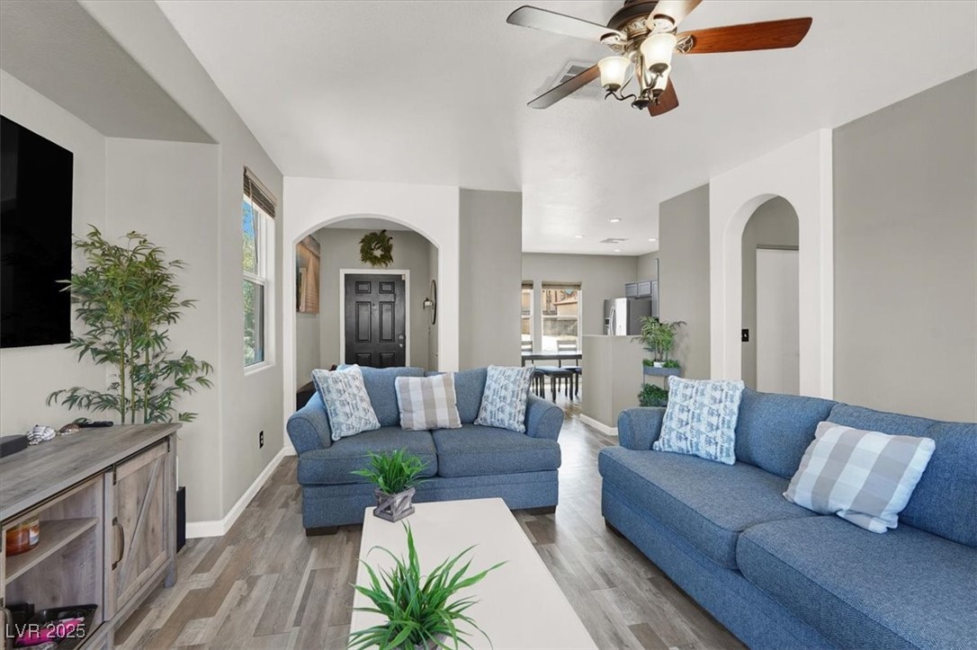 471 Groft Way Henderson, NV 89015 - Photo 7 of 21 Gallery Image 7