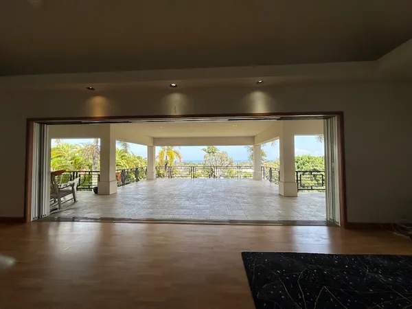 $1,500,000 | 1055 Kikau Place, Hilo, HI 96720