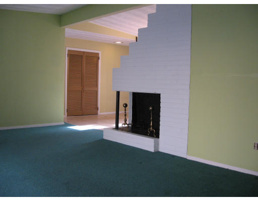11 Turner Road Framingham, MA 01701 - Photo 3 of 9
