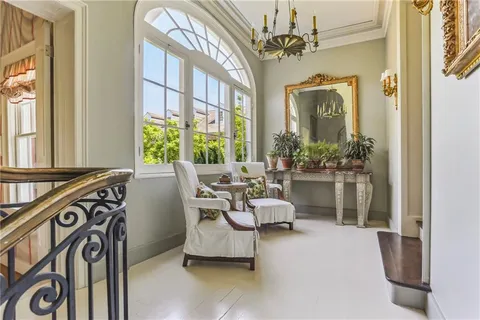 $2,748,000 | 600 Governor Nicholls Street, New Orleans, LA 70116
