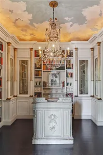 $2,748,000 | 600 Governor Nicholls Street, New Orleans, LA 70116