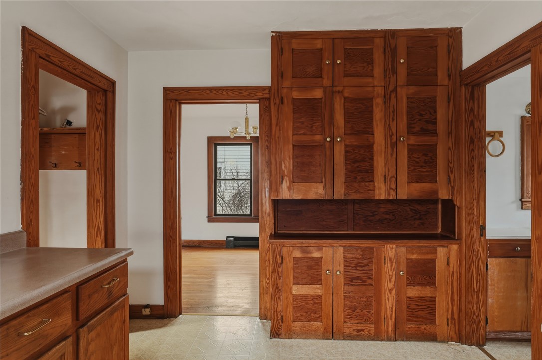 135 Crestmont Road Binghamton, NY 13905 - Photo 3 of 45