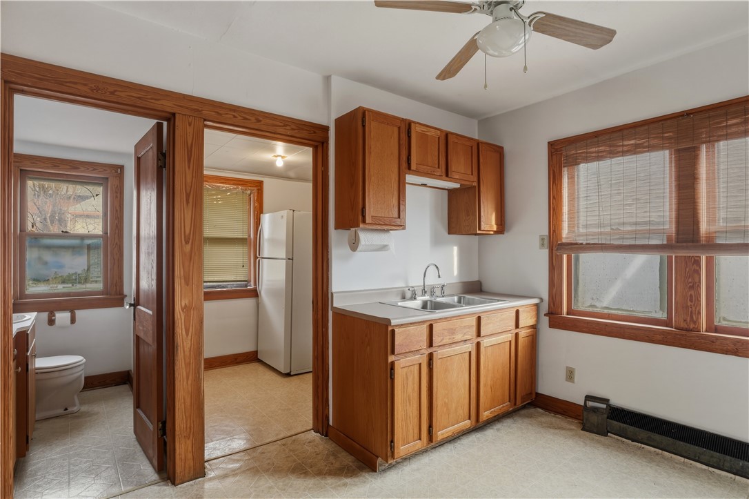 135 Crestmont Road Binghamton, NY 13905 - Photo 5 of 45