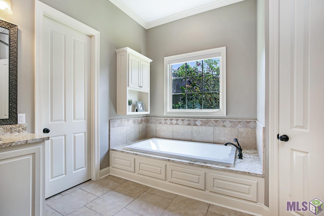 25701 Wax Road Denham Springs, LA 70726 - Photo 12 of 24 Gallery Image 12