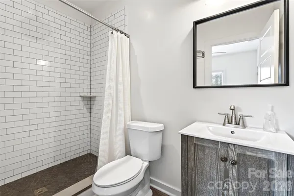 $1,475,000 | 8026 Buck Creek Road, Marion, NC 28752