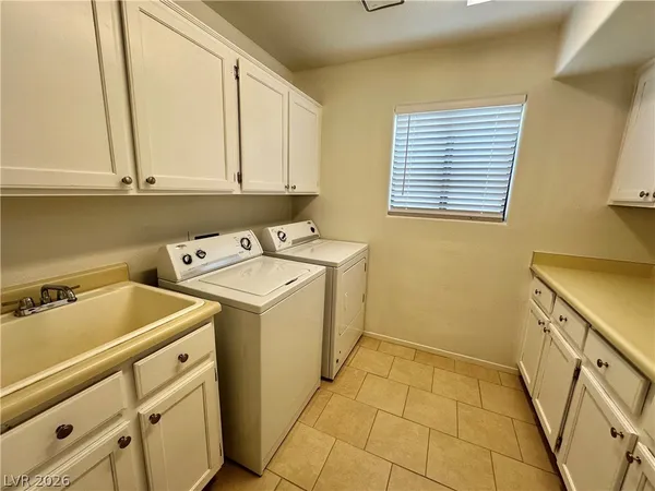 $3,400 | 2113 Rico Peak Court, Las Vegas, NV 89128