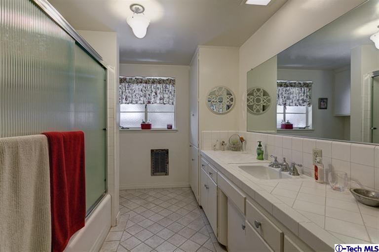 3025 Wallingford Road Pasadena, CA 91107 - Photo 13 of 14 Additional Photo