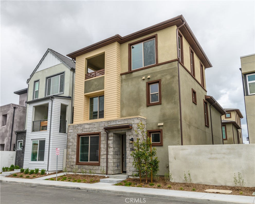 194 Abacus Irvine, CA 92618 - Photo 3 of 34 a view of a large white building