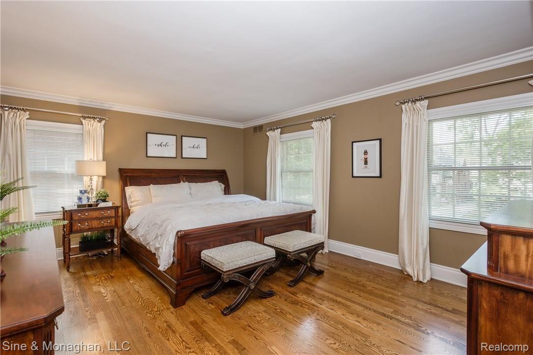 1691 Severn Road Grosse Pointe, MI 48236 - Photo 23 of 41 25.jpg