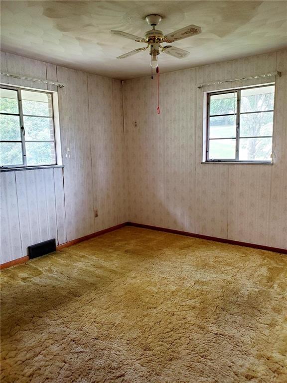 310 Valley Drive Rochester, PA 15074 - Photo 14 of 16