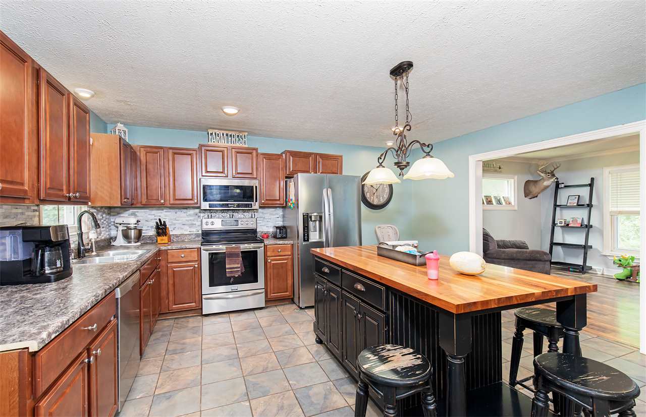 943 Jackson Bridge Road Bowling Green, KY 42101 - Photo 6 of 19 Gallery Image 6