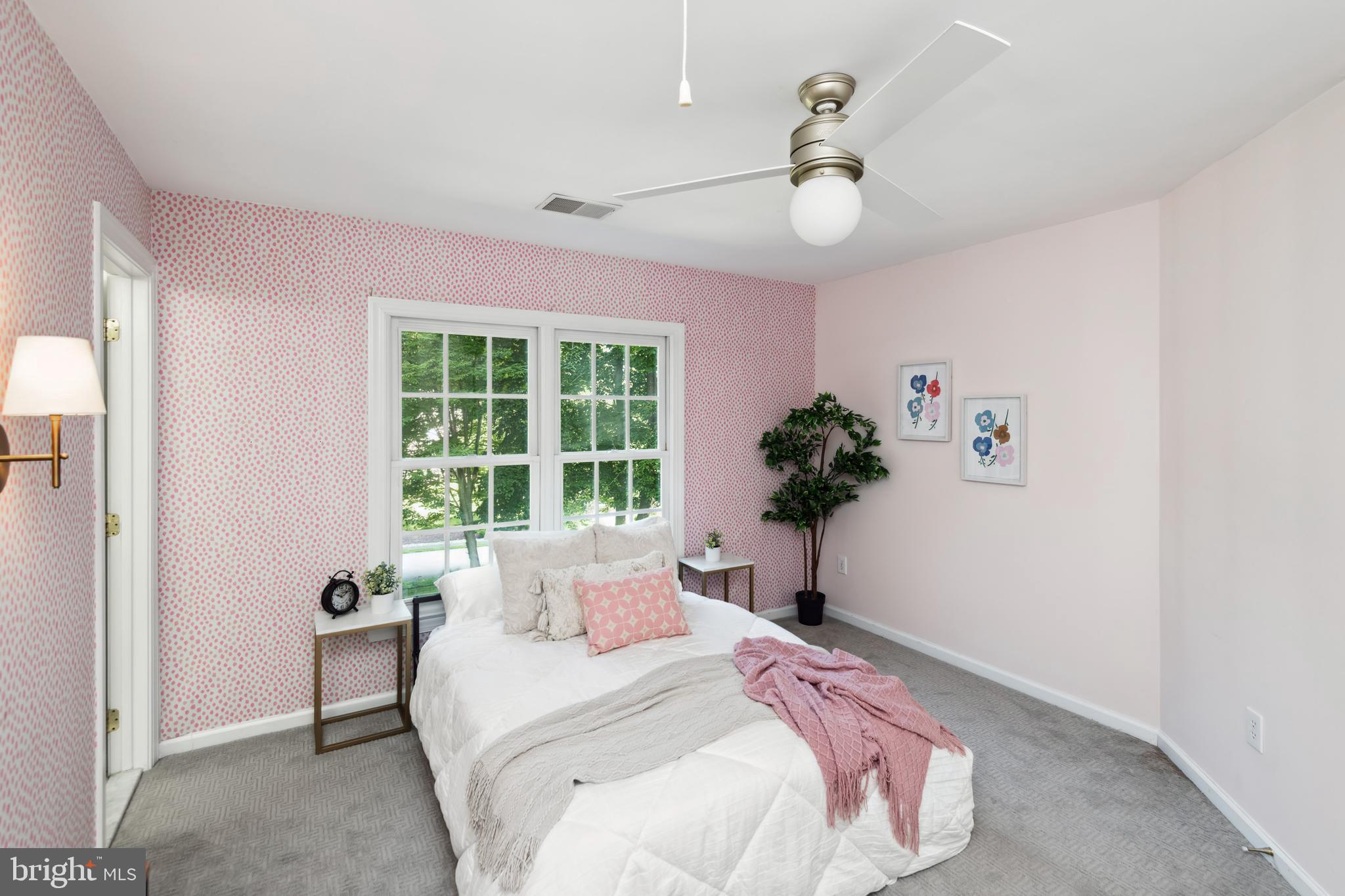 3466 Monarch Drive Edgewater, MD 21037 - Photo 29 of 51 Third Upper Bedroom with Jack and Jill Bath