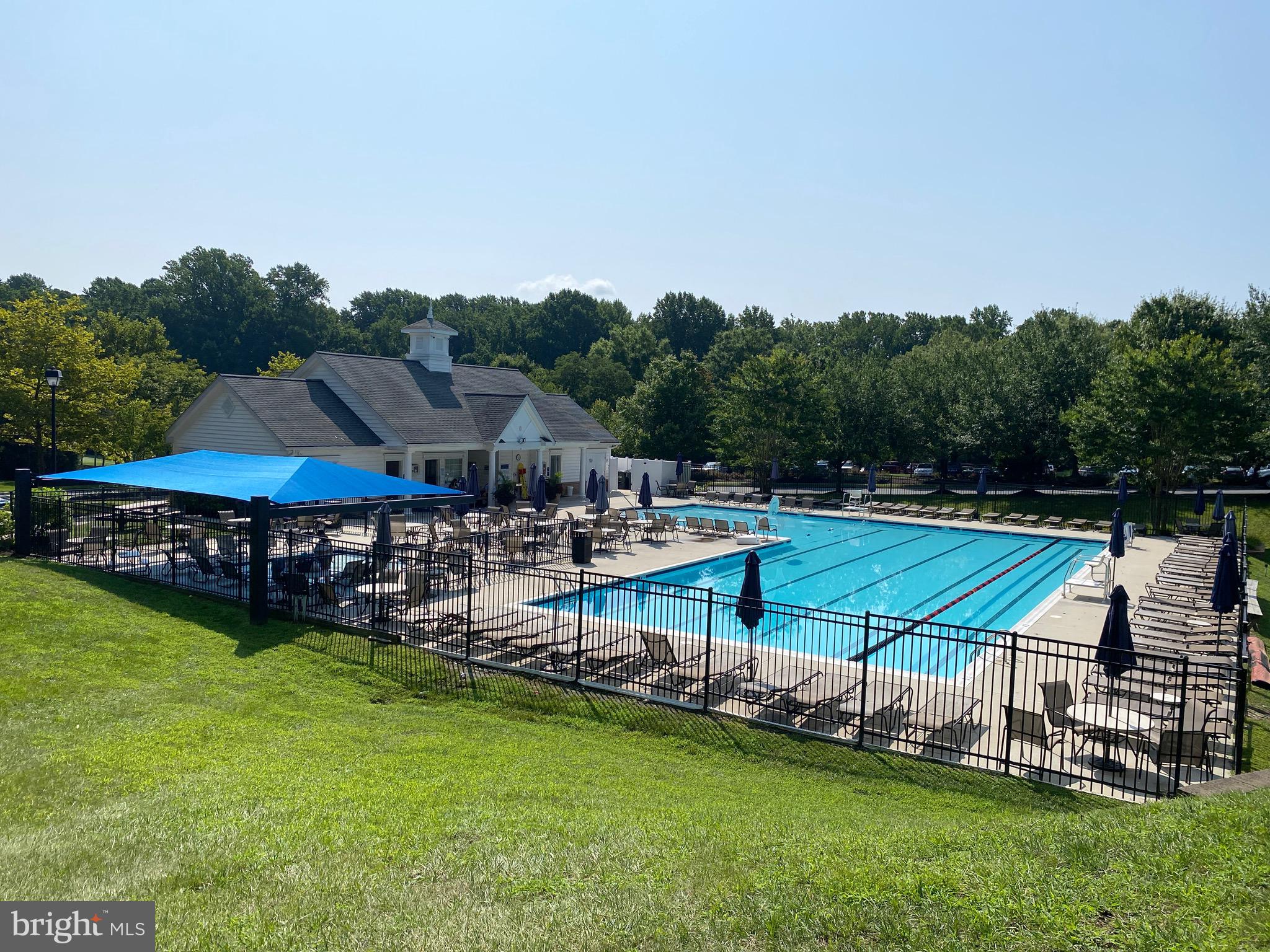 3466 Monarch Drive Edgewater, MD 21037 - Photo 45 of 51 Community Pool