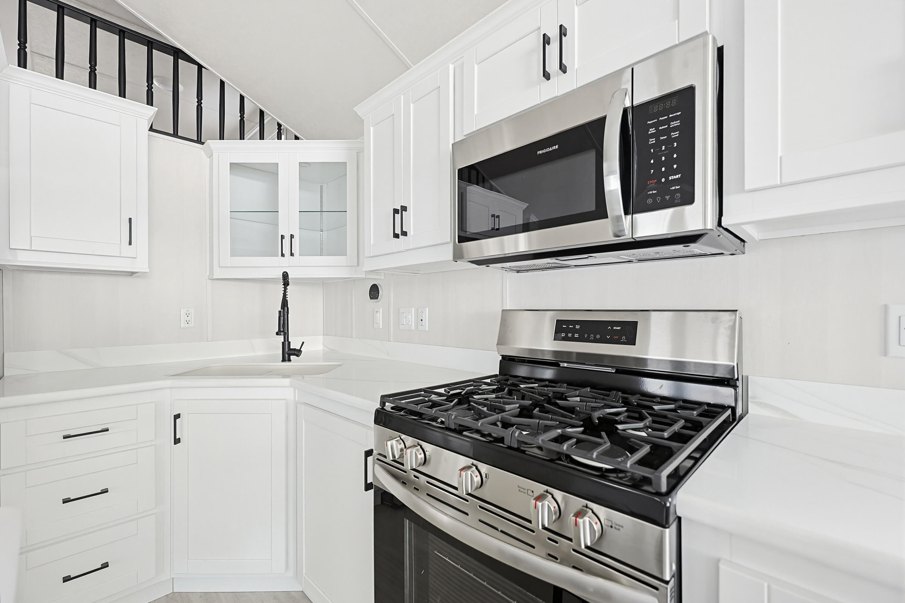 150 Chapel Road, Unit 906 Wells, ME 04090 - Photo 5 of 49 IMG_2669