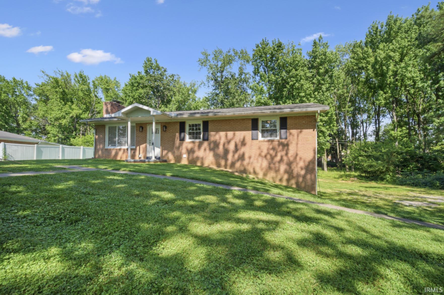 3300 Maple Lane Newburgh, IN 47630 - Photo 2 of 26