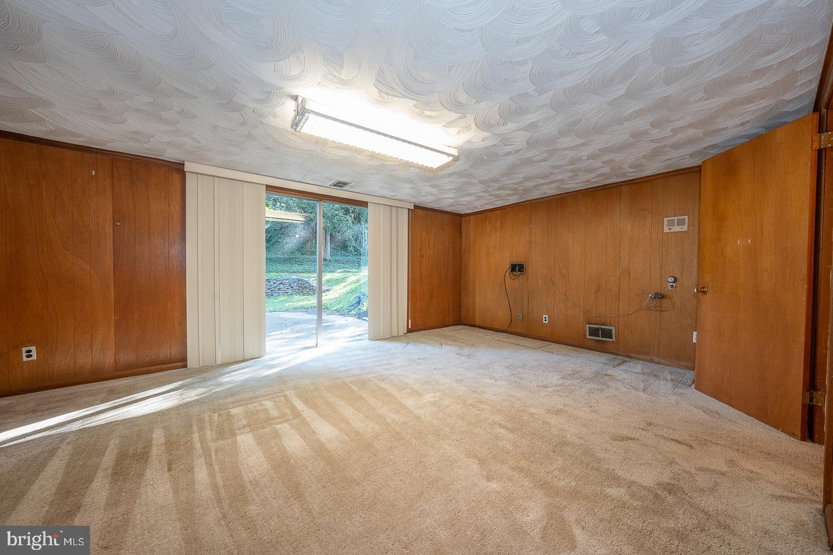 621 Conshohocken State Road Bala Cynwyd, PA 19004 - Photo 23 of 30 a view of an empty room with a window