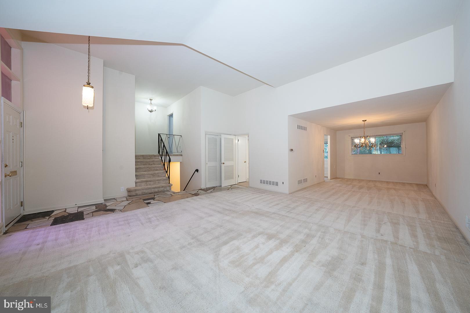 621 Conshohocken State Road Bala Cynwyd, PA 19004 - Photo 7 of 30 an empty room with windows