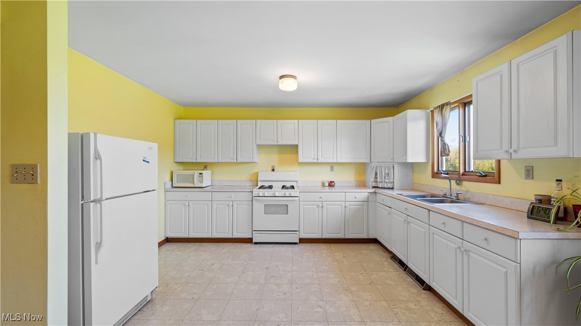 7116 Norwalk Road Medina, OH 44256 - Photo 10 of 27 Gallery Image 10