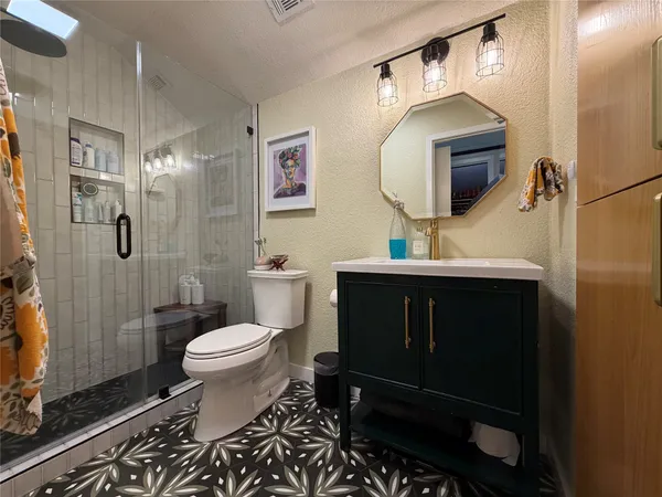 $3,200 | 2626 Baxter Drive, Austin, TX 78745