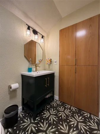 $3,200 | 2626 Baxter Drive, Austin, TX 78745