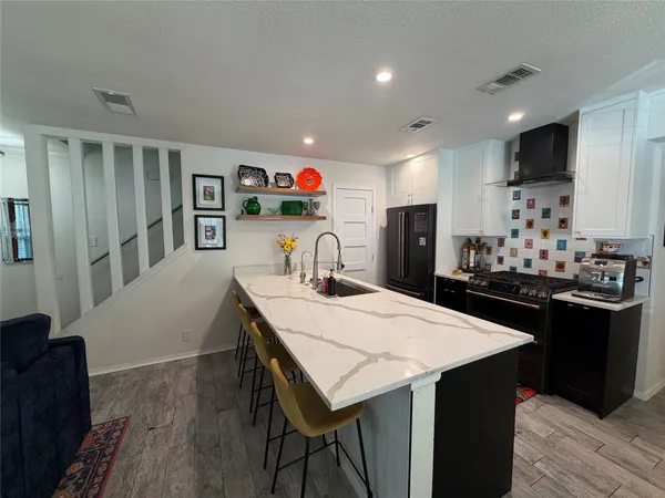 $3,200 | 2626 Baxter Drive, Austin, TX 78745