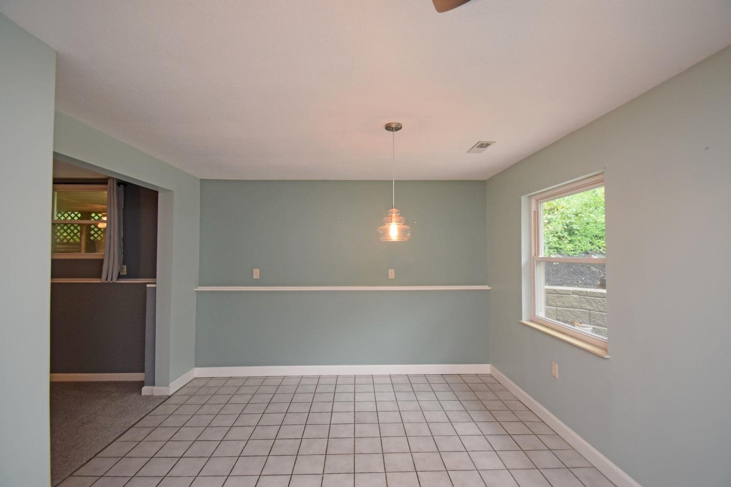 5656 Foley Road Cincinnati, OH 45238 - Photo 11 of 46