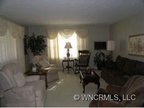 5 Wyoke Road Fletcher, NC 28732 - Photo 4 of 24 Gallery Image 4