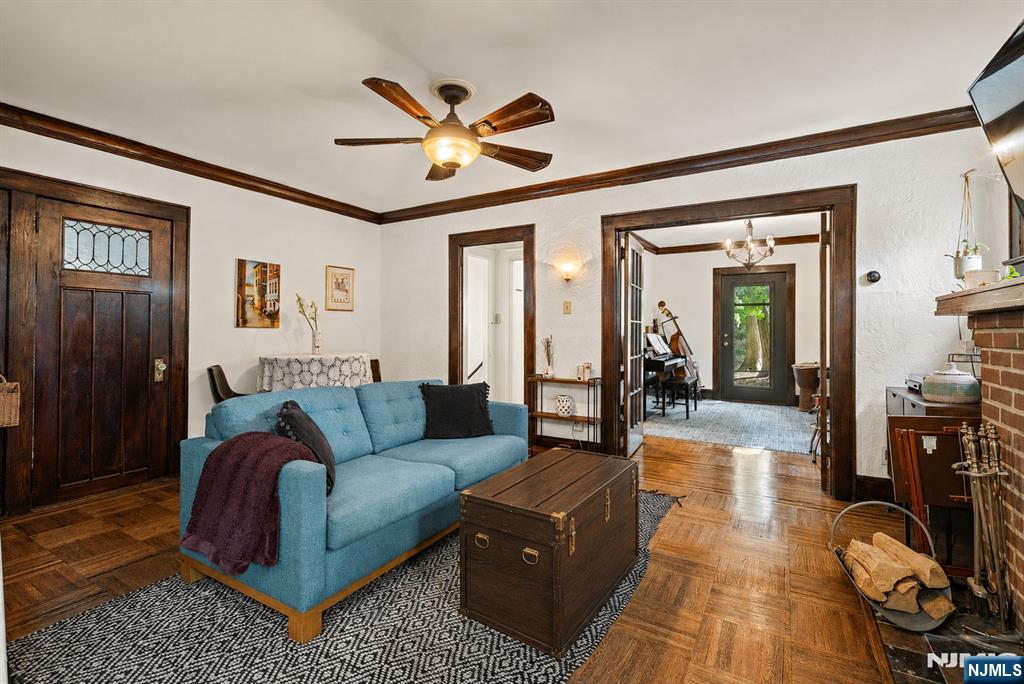 51 Ridgehurst Road West Orange, NJ 07052 - Photo 7 of 28