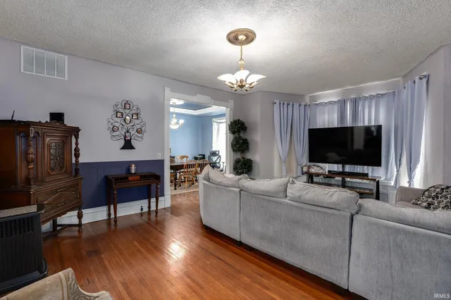 $349,000 | 215 West Front Street, Delphi, IN 46923