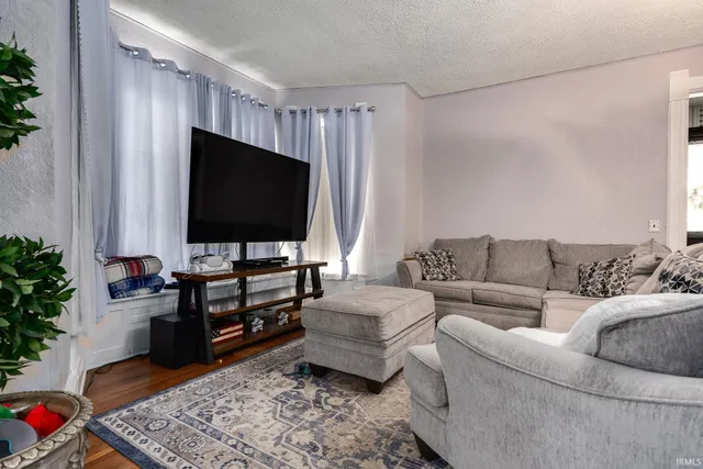 $349,000 | 215 West Front Street, Delphi, IN 46923