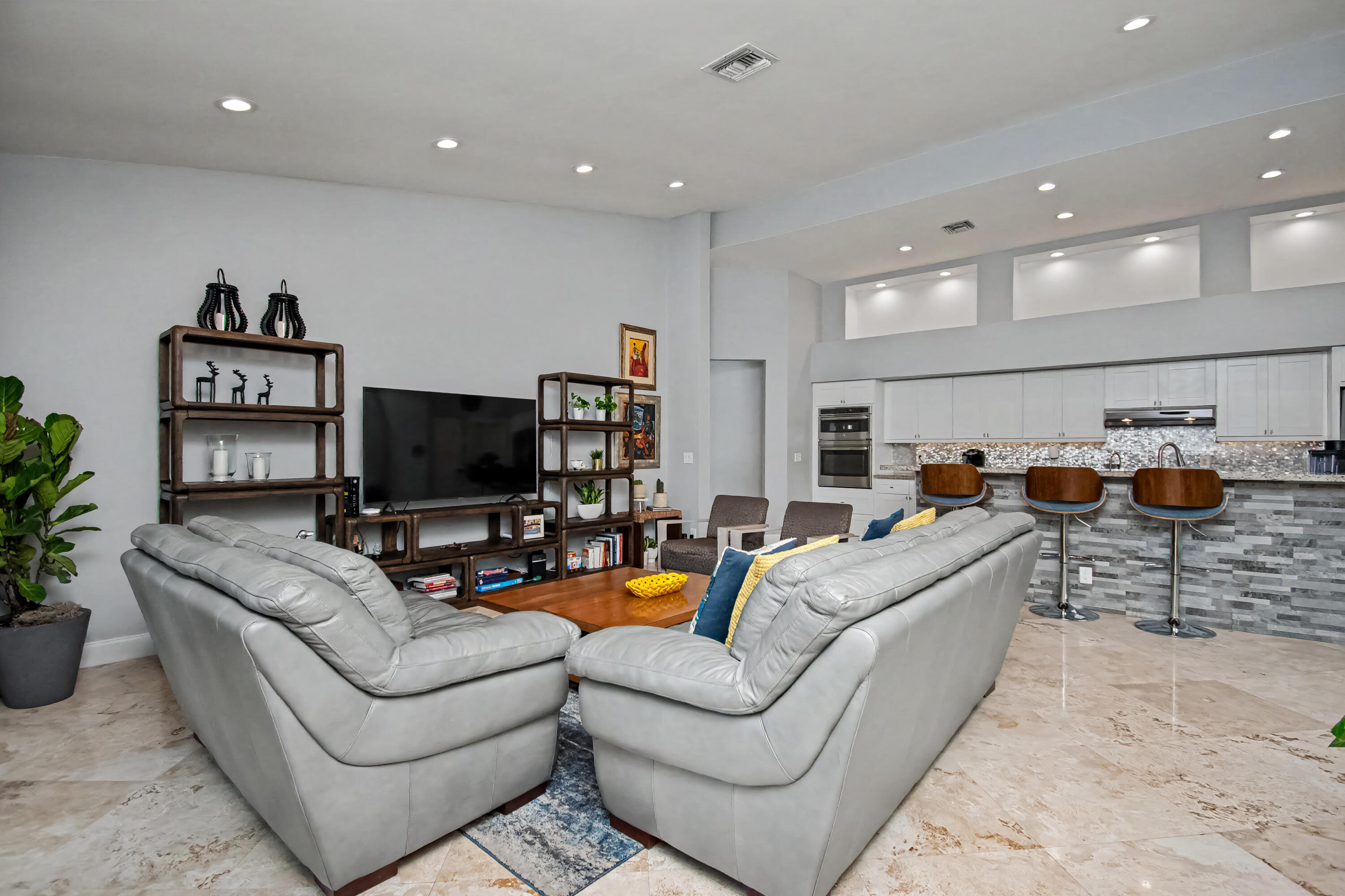 2653 Northwest 46th Street Boca Raton, FL 33434 - Photo 22 of 75 1B93D8E4-F1A7-417B-AA0B-1C7DF2E37557