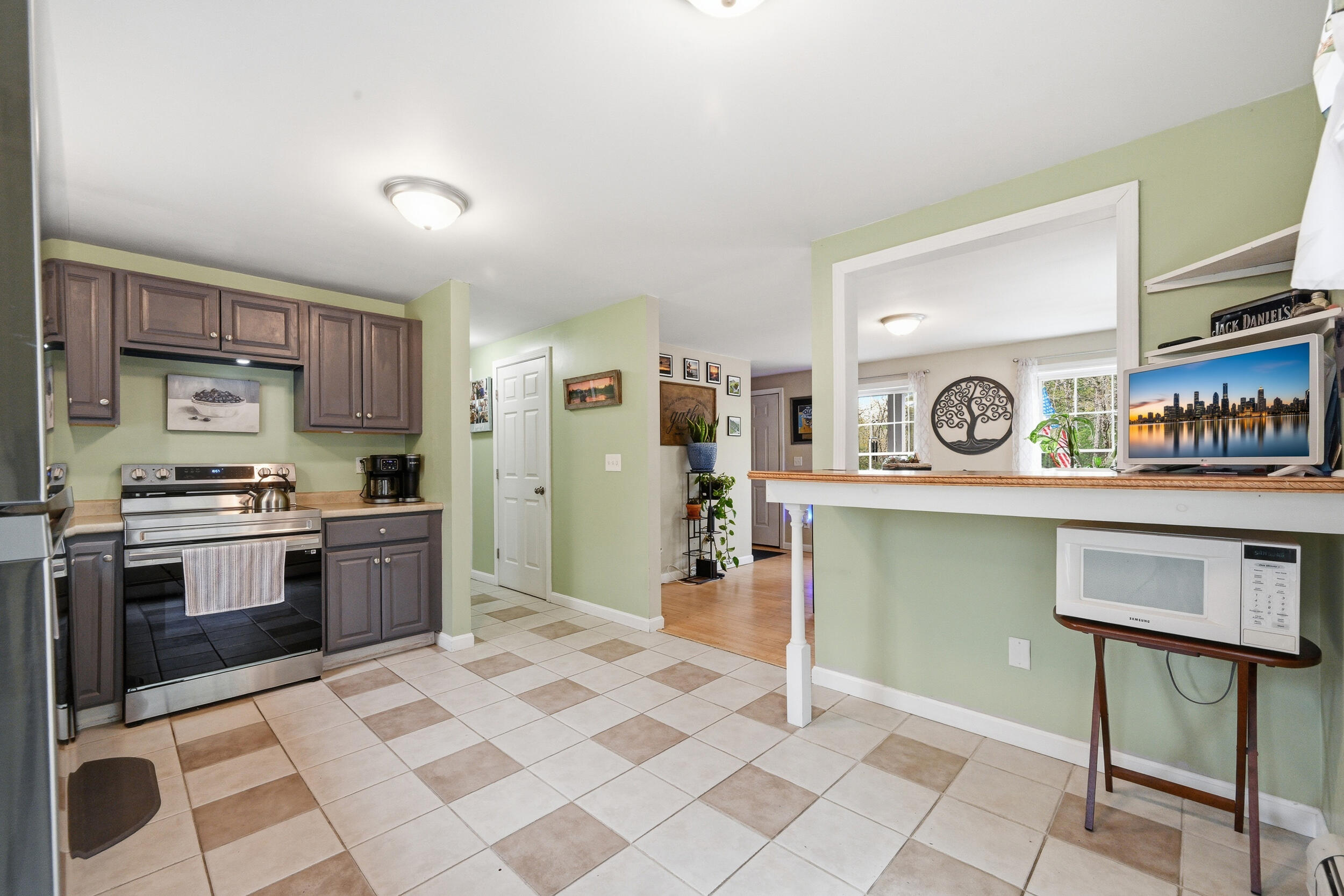 14 Wipple Tree Lane Naples, ME 04055 - Photo 6 of 37