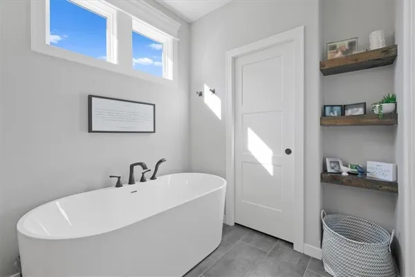 $645,000 | 2787 Southwest 12th Terrace, Lee's Summit, MO 64081