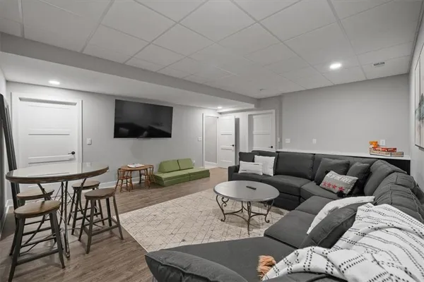 $645,000 | 2787 Southwest 12th Terrace, Lee's Summit, MO 64081