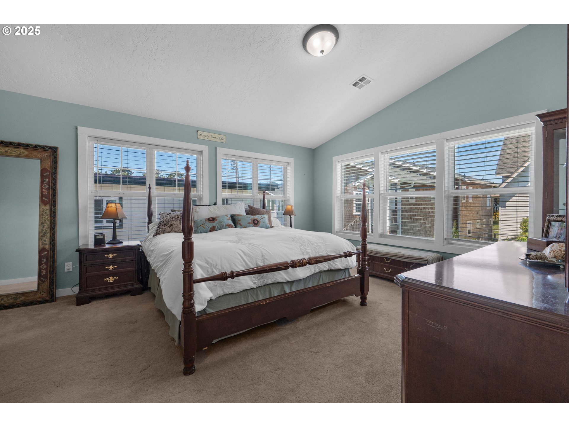 1164 Beach Drive Seaside, OR 97138 - Photo 17 of 46 Bedroom, Owner's Suite