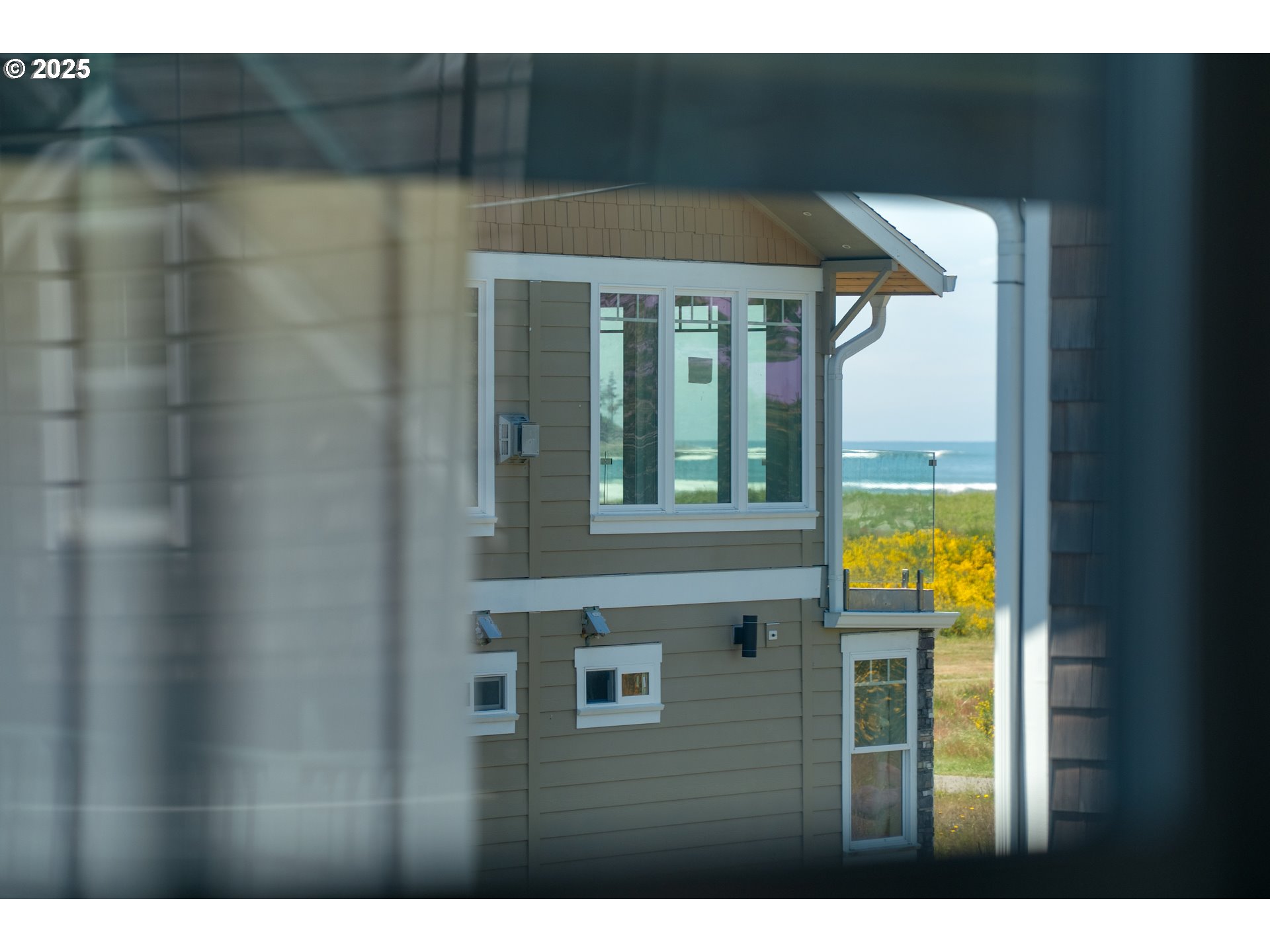 1164 Beach Drive Seaside, OR 97138 - Photo 19 of 46 Bedroom, Owner's Suite