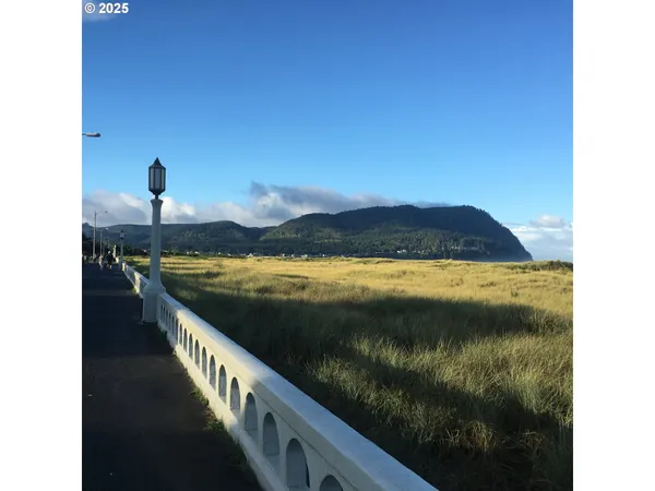 $975,000 | 1164 Beach Drive, Seaside, OR 97138