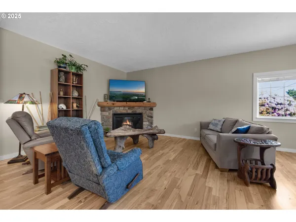 $975,000 | 1164 Beach Drive, Seaside, OR 97138