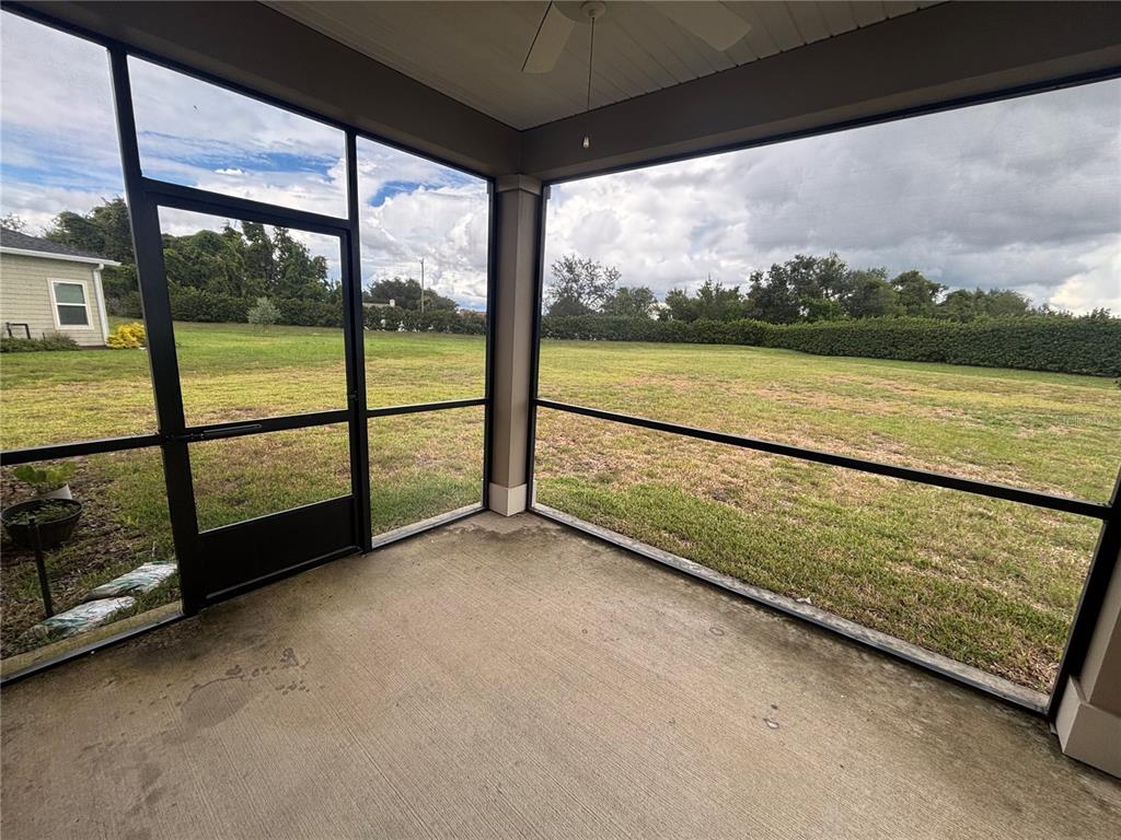 9145 Southwest 58th Circle Ocala, FL 34476 - Photo 33 of 37 a view of an ocean from a balcony