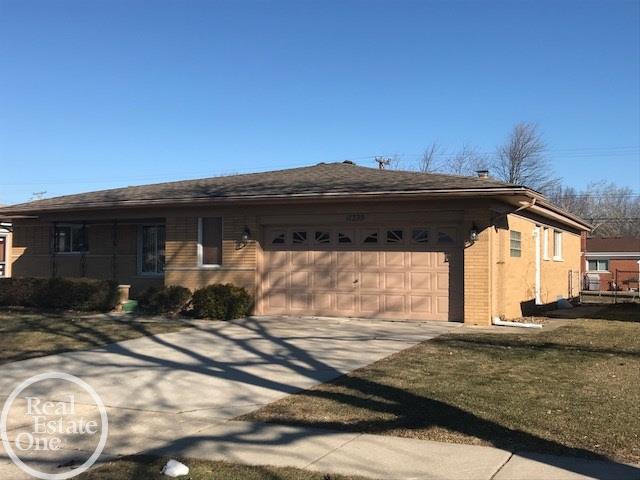11339 Racine Road Warren, MI 48093 - Photo 28 of 28 31342459-28.JPG