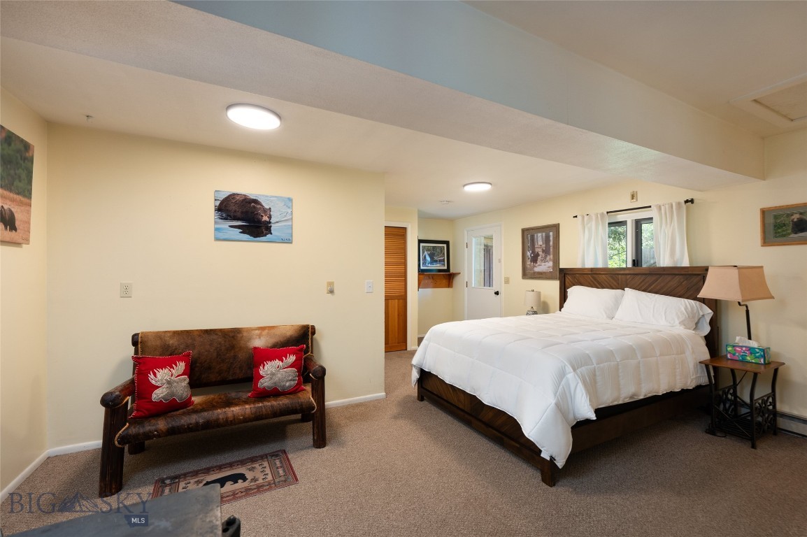 495 Jardine Road Gardiner, MT 59030 - Photo 32 of 40 Gallery Image 32