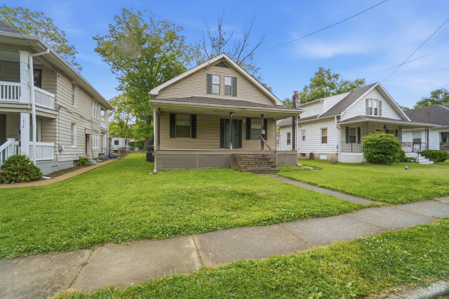 1414 Beacon Road Cincinnati, OH 45230 - Photo 2 of 33