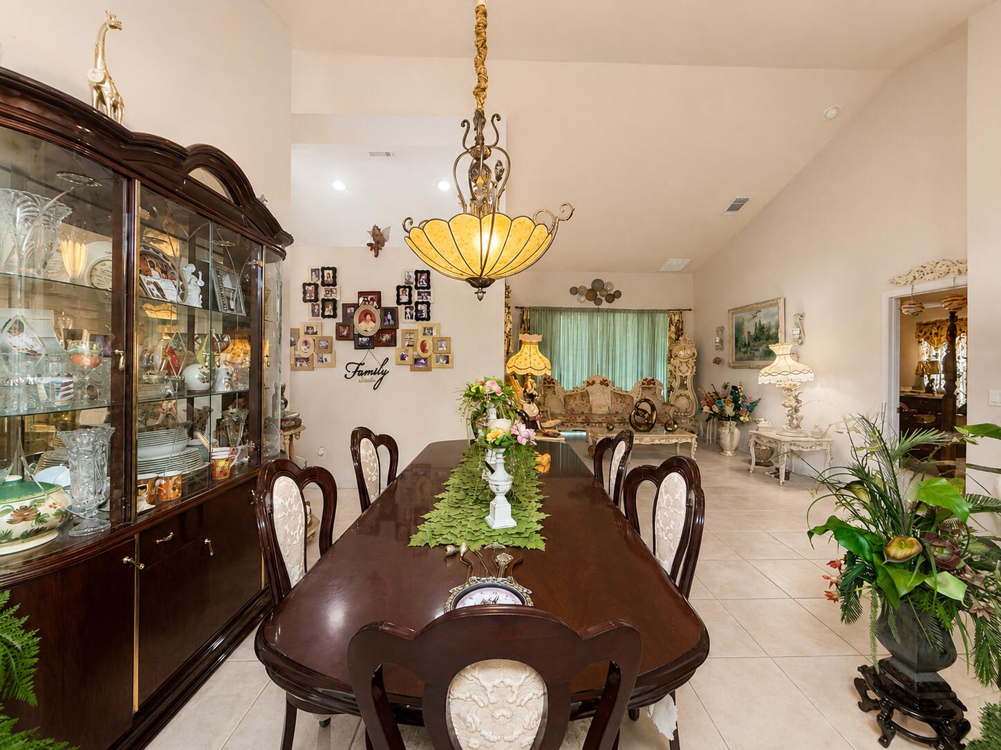 609 Southwest Jada Road Port St. Lucie, FL 34953 - Photo 5 of 29 Dining Area