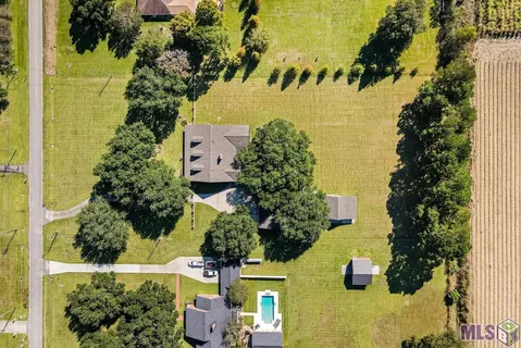 $450,000 | 22260 Talbot Drive, Plaquemine, LA 70764