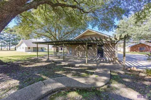 $450,000 | 22260 Talbot Drive, Plaquemine, LA 70764